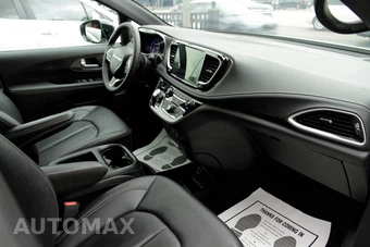 2025 Chrysler Pacifica Select 121.6" WB - miniatura 17
