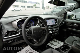 2025 Chrysler Pacifica Select 121.6" WB - miniatura 18