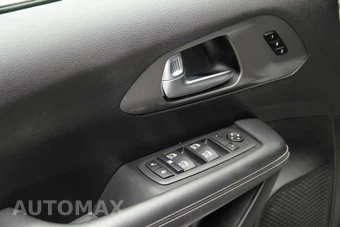 2025 Chrysler Pacifica Select 121.6" WB - miniatura 21
