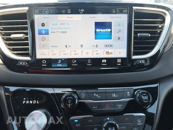 2025 Chrysler Pacifica Select 121.6" WB - miniatura 11
