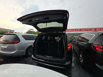 2025 Chrysler Pacifica Select 121.6" WB - miniatura 15