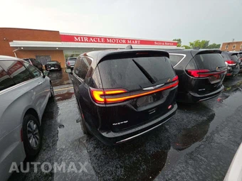 2025 Chrysler Pacifica Select 121.6" WB - miniatura 2