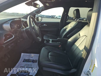 2025 Chrysler Pacifica Select 121.6" WB - miniatura 7