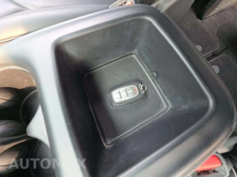 2025 Chrysler Pacifica Select 121.6" WB - miniatura 8