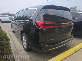 2025 Chrysler Pacifica Select 121.6" WB - miniatura 2
