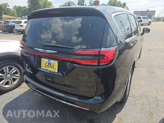 2025 Chrysler Pacifica Select 121.6" WB - miniatura 3
