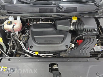 2025 Chrysler Pacifica Select 121.6" WB - miniatura 16