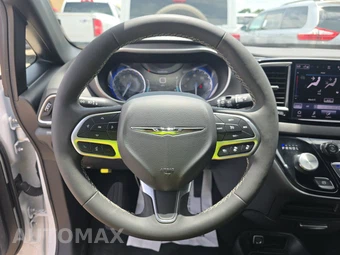 2025 Chrysler Pacifica Select 121.6" WB - miniatura 16