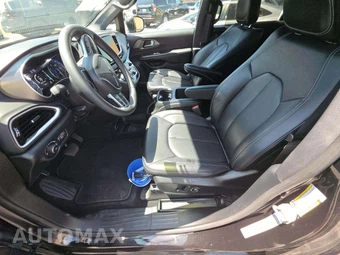 2025 Chrysler Pacifica Select 121.6" WB - miniatura 3
