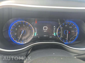 2025 Chrysler Pacifica Select 121.6" WB - miniatura 9