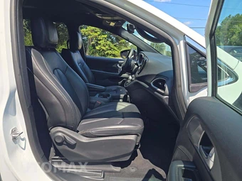 2025 Chrysler Pacifica Select 121.6" WB - miniatura 19