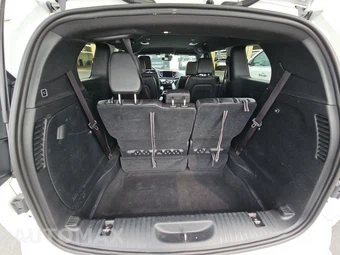 2025 Chrysler Pacifica Select 121.6" WB - miniatura 17