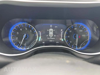 2025 Chrysler Pacifica Select 121.6" WB - miniatura 9