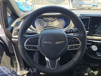 2025 Chrysler Pacifica Select 121.6" WB - miniatura 10