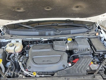 2025 Chrysler Pacifica Select 121.6" WB - miniatura 16