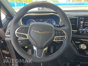 2025 Chrysler Pacifica Select 121.6" WB - miniatura 10