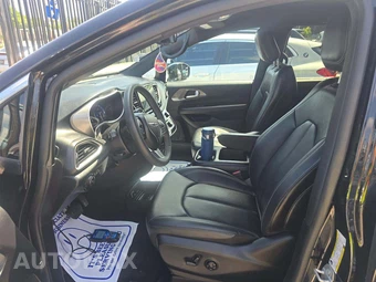 2025 Chrysler Pacifica Select 121.6" WB - miniatura 6