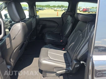 2025 Chrysler Pacifica Select 121.6" WB - miniatura 13