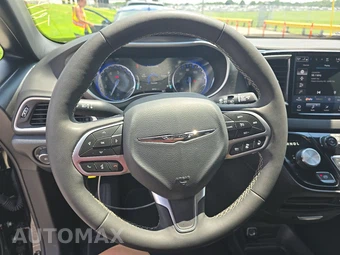 2025 Chrysler Pacifica Select 121.6" WB - miniatura 10