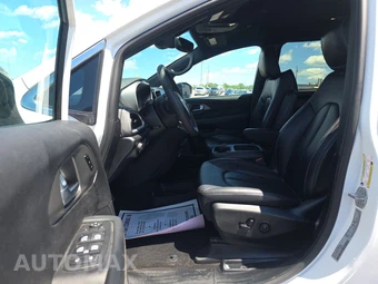 2025 Chrysler Pacifica Select 121.6" WB - miniatura 7