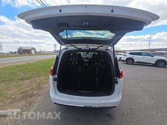 2025 Chrysler Pacifica Select 121.6" WB - miniatura 15