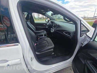 2025 Chrysler Pacifica Select 121.6" WB - miniatura 19