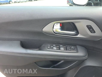 2025 Chrysler Pacifica Select 121.6" WB - miniatura 9