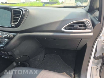 2025 Chrysler Pacifica Select 121.6" WB - miniatura 17