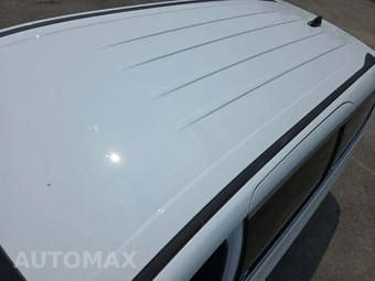 2025 Chrysler Pacifica Select 121.6" WB - miniatura 9