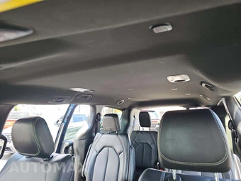 2025 Chrysler Pacifica Select 121.6" WB - miniatura 11
