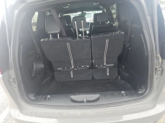 2025 Chrysler Pacifica Select 121.6" WB - miniatura 17