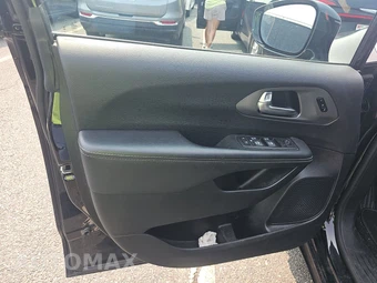 2025 Chrysler Pacifica Select 121.6" WB - miniatura 9