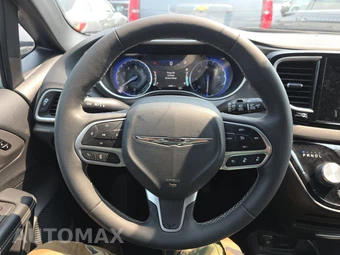 2025 Chrysler Pacifica Select 121.6" WB - miniatura 10