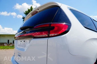 2025 Chrysler Pacifica Select 121.6" WB - miniatura 26