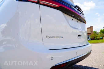 2025 Chrysler Pacifica Select 121.6" WB - miniatura 28