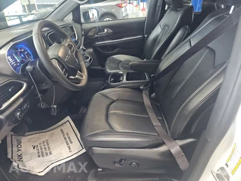 2025 Chrysler Pacifica Select 121.6" WB - miniatura 7