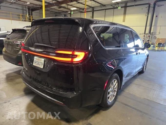 2025 Chrysler Pacifica Select 121.6" WB - miniatura 9
