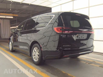 2025 Chrysler Pacifica Select 121.6" WB – miniatura 6
