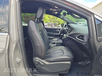 2025 Chrysler Pacifica Select 121.6" WB - miniatura 19