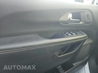 2025 Chrysler Pacifica Select 121.6" WB - miniatura 15