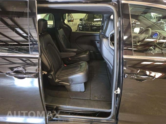2025 Chrysler Pacifica Select 121.6" WB - miniatura 17
