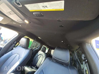 2025 Chrysler Pacifica Select 121.6" WB - miniatura 8