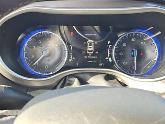 2025 Chrysler Voyager LX 121.6" WB - miniatura 12
