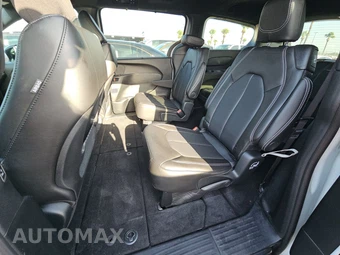 2025 Chrysler Voyager LX 121.6" WB - miniatura 13
