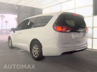 2025 Chrysler Voyager LX 121.6" WB - miniatura 6