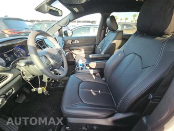 2025 Chrysler Voyager LX 121.6" WB - miniatura 7