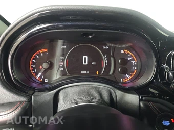 2025 Dodge Durango R/T – miniatura 12