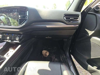 2025 Dodge Durango R/T – miniatura 20