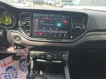 2025 Dodge Durango R/T – miniatura 10