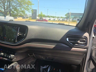 2025 Dodge Durango R/T – miniatura 17